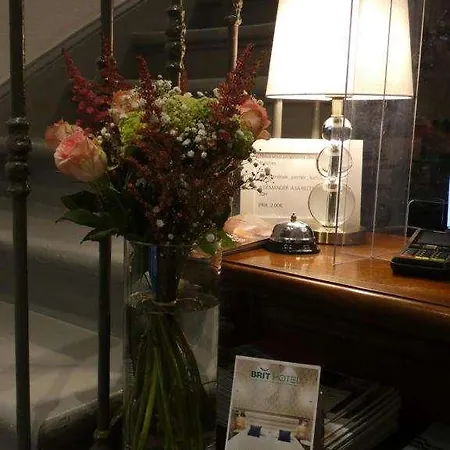 Hotel Des Grands Hommes - Centre Bordeaux