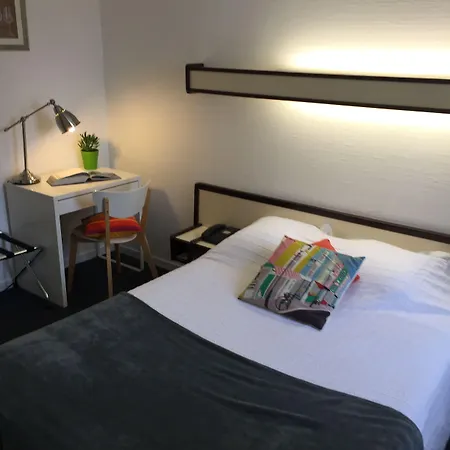 Des Grands Hommes - Centre Hotel 2*