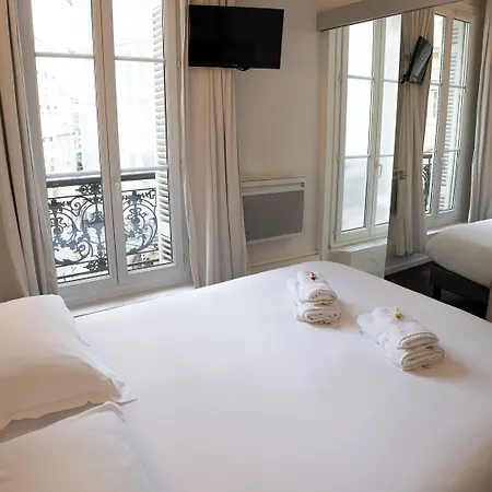 Hotel Des Grands Hommes - Centre 2*