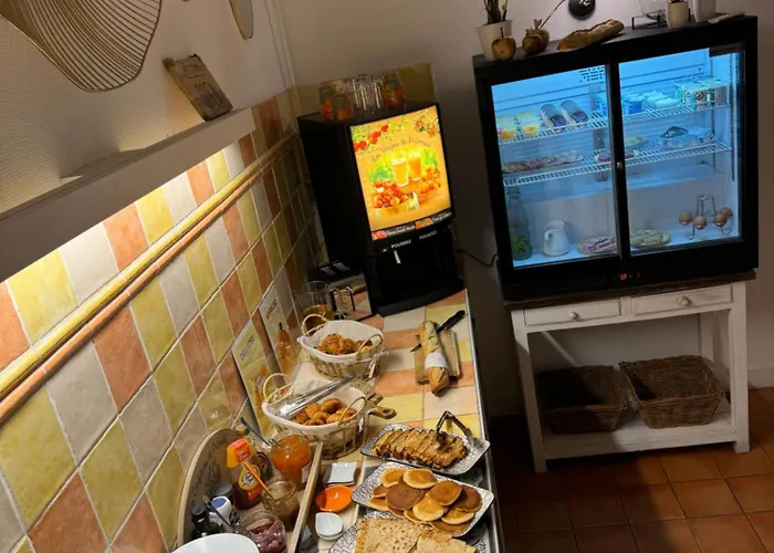 Hotel Brit Des Grands Hommes - Centre Bordeaux