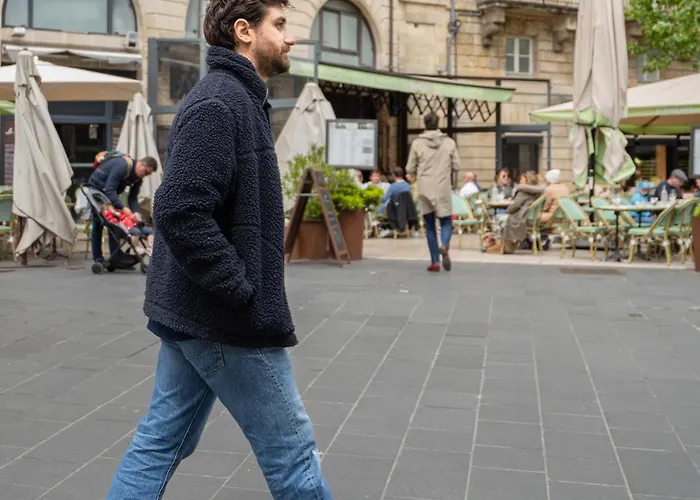 Hotel Brit Des Grands Hommes - Centre 2*