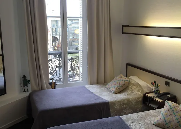 Brit Des Grands Hommes - Centre Hotel Bordeaux