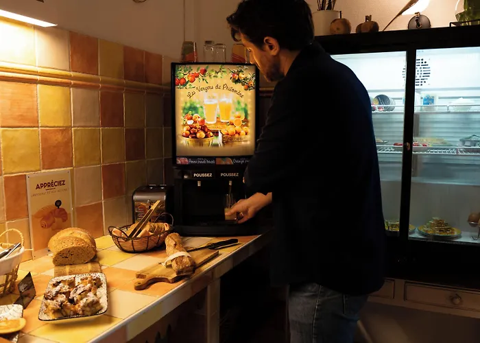 Brit Des Grands Hommes - Centre 2*