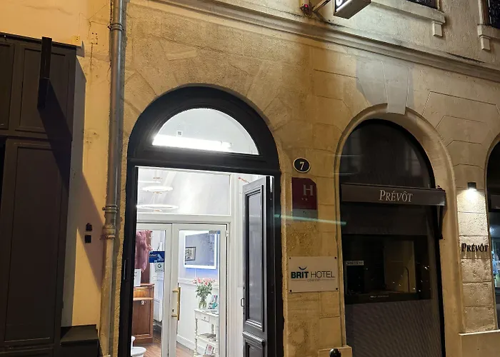 Brit Des Grands Hommes - Centre Hotel Bordeaux