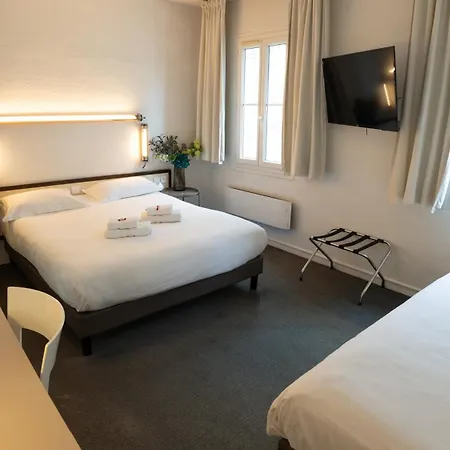 Hotel Des Grands Hommes - Centre