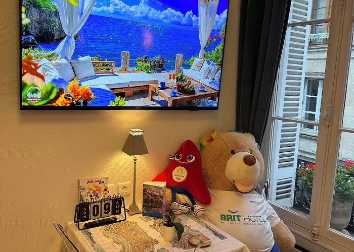 Hotel Des Grands Hommes - Centre